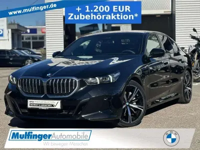 Gebraucht BMW 540 M Sport 303 PS (222 kW) 2025 Saphirschwarz Limousine