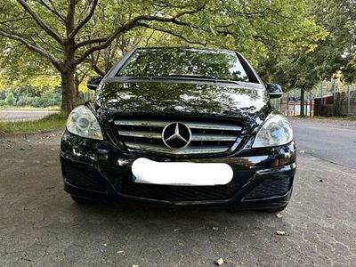 Mercedes B150
