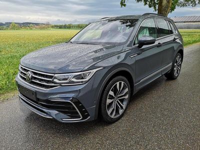 gebraucht VW Tiguan 2.0 TDI R-Line DSG 4Motion Matrix AHK GV5