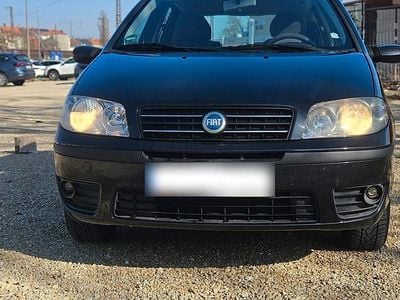 Usata Fiat Punto 95 CV (69 kW) 2005 Nero Utilitaria