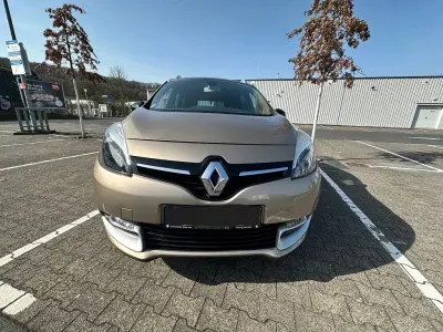 Gebraucht Renault Scenic E-Tech LIMITED 132 PS (97 kW) 2014 Beige Van / Kleinbus