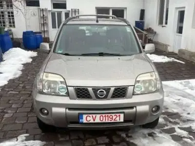 Gebraucht Nissan X-Trail Comfort 136 PS (100 kW) 2005 Silber SUV