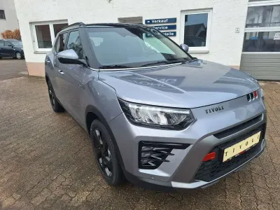 Nuova KGM Tivoli 163 CV (119 kW) 2026 Grigio SUV