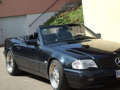 Usata Mercedes SL500 326 CV (239 kW) 1997 Nero Cabrio