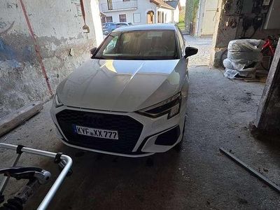Gebraucht Audi A3 S-Line 150 PS (110 kW) 2023 Weiß Limousine