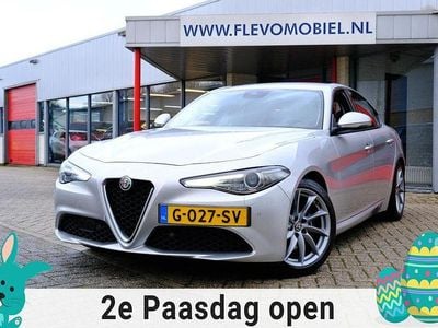 Gebraucht Alfa Romeo Giulia Super 179 PS (131 kW) 2017 Grau Limousine