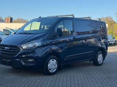 Begagnad Ford Transit Custom Trend 131 HK (96 kW) 2021 Blå Minibuss