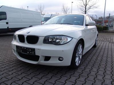 gebraucht BMW 120 i M SPORTPAKET NAVI TEILLEDER PDC USB GSD SHZ