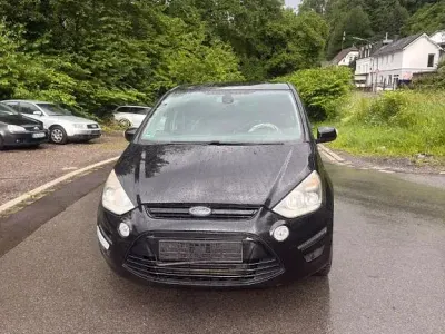 Gebraucht Ford S-MAX Trend 140 PS (102 kW) 2010 Schwarz Van / Kleinbus