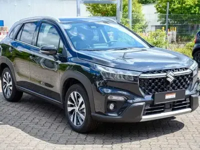 Usata Suzuki SX4 S-Cross Comfort+ 102 CV (75 kW) 2024 Nero SUV