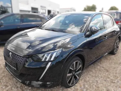 Gebraucht Peugeot 208 Allure GT-Line 101 PS (74 kW) 2020 Noir perla nera Kleinwagen