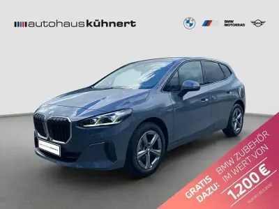 Gebraucht BMW 220 Active Tourer Luxury Line 150 PS (110 kW) 2025 Grau Van / Kleinbus