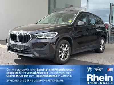 Gebraucht BMW X1 Advantage 140 PS (102 kW) 2022 Sparkling brown metallic (metallic) SUV
