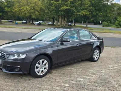 Gebraucht Audi A4 Ambiente 160 PS (117 kW) 2008 Schwarz Limousine