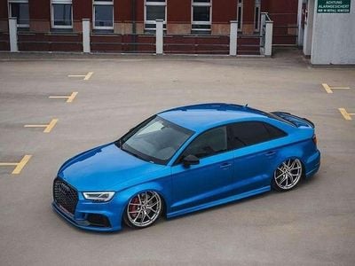 Blau Gebraucht 2018 Audi RS3 Limousine | 52.499 €