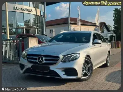 Gebraucht Mercedes E220 AMG line 194 PS (142 kW) 2018 Andere Limousine