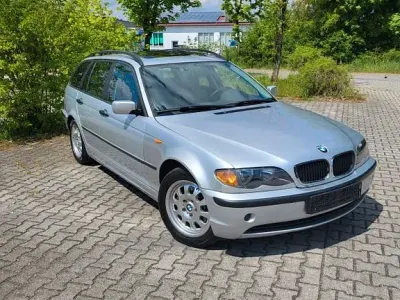 Gebraucht BMW 320 150 PS (110 kW) 2004 Silber Kombi