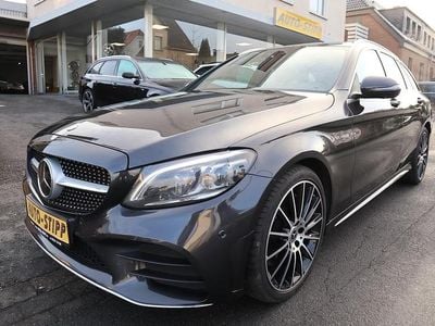 Usata Mercedes C300 AMG line 245 CV (180 kW) 2019 Grigio Berlina