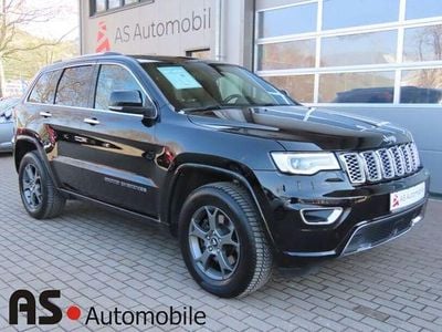 Gebraucht Jeep Grand Cherokee Overland 250 PS (183 kW) 2018 Schwarz SUV