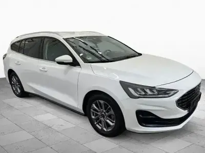 Gebraucht Ford Focus Titanium X 125 PS (91 kW) 2023 Weiß Kombi