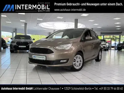 Gebraucht Ford C-MAX Cool & Connect 125 PS (91 kW) 2019 Braun Van / Kleinbus