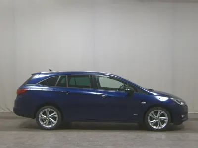 Gebraucht Opel Astra Design & Tech 122 PS (89 kW) 2021 Nautic blau metallic Kombi