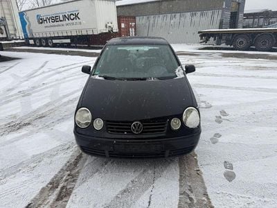 Schwarz Gebraucht 2004 VW Polo Comfortline Limousine | 1.190 € (Guter Preis)