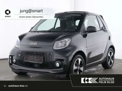 Gebraucht Smart ForTwo Electric Drive Exclusive 60 kW (82 PS) 2024 Bodypanels in black Cabrio