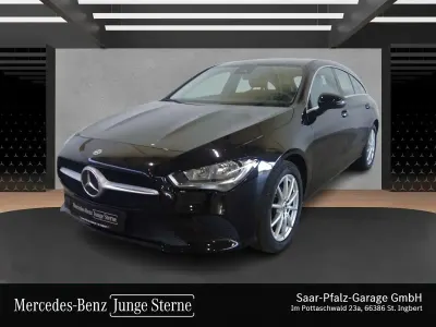 Gebraucht Mercedes CLA180 Shooting Brake 136 PS (100 kW) 2023 Schwarz Kombi