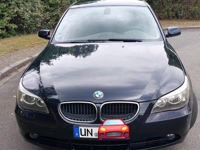 BMW 525