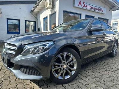 Gebraucht Mercedes C220 170 PS (125 kW) 2015 Tenoritgrau  metalliclack Limousine