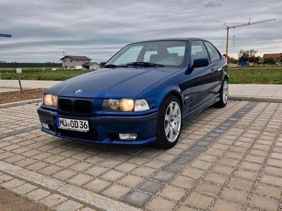 gebraucht BMW 316 Compact E36 i Avusblau