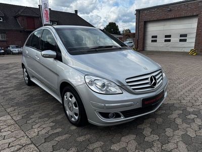 Mercedes B200