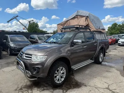 Begagnad Mitsubishi L200 Intense 178 HK (130 kW) 2014 Brun Pickup