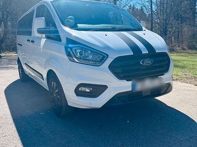 Weiß Gebraucht 2018 Ford Transit Custom Van / Kleinbus | 29.999 €