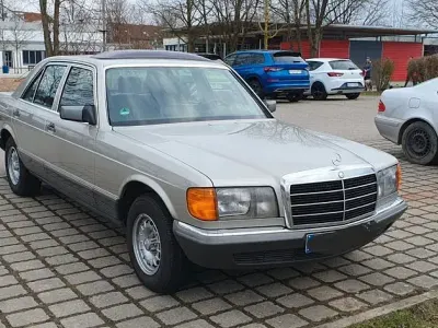 Gebraucht Mercedes 280 185 PS (136 kW) 1985 Beige Limousine
