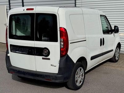 Gebraucht Fiat Doblò 2015 Weiß Van / Kleinbus