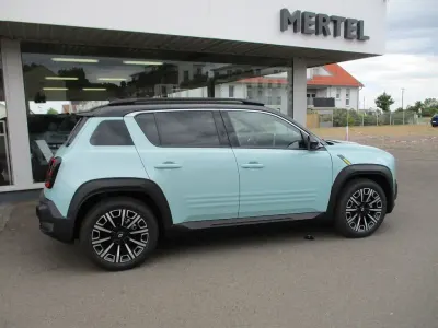 Gebraucht Renault 4 E-Tech Iconic 110 kW (150 PS) 2025 Gruen SUV