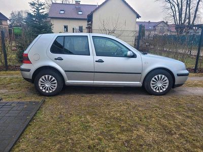 Gebraucht VW Golf IV 116 PS (85 kW) 2002 Silber Kleinwagen
