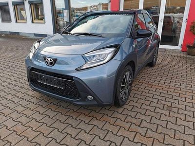 Gebraucht Toyota Aygo X Pulse 72 PS (52 kW) 2024 Grau SUV