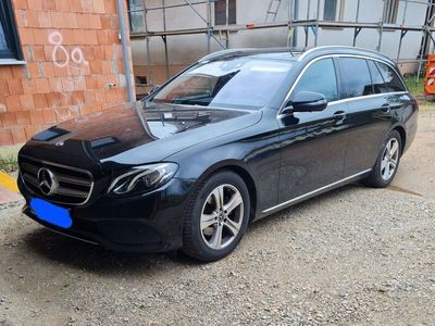 gebraucht Mercedes E200 T AVANTGARDE Autom. AVANTGARDE