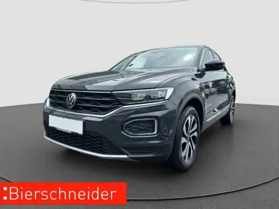 Usata VW T-Roc Active 150 CV (110 kW) 2022 Grigio SUV