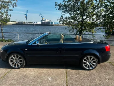 Gebraucht Audi A4 Cabriolet S-Line 163 PS (119 kW) 2003 Blau Cabrio