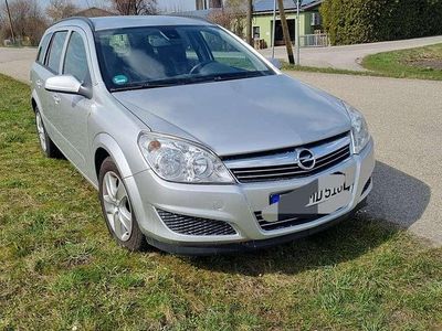 Gebraucht Opel Astra Catch Me 120 PS (88 kW) 2007 Silber Kombi
