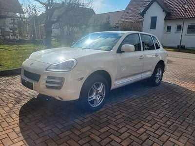 Second-hand Porsche Cayenne 241 CP (177 kW) 2009 Alb SUV
