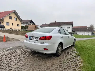 Brugt Lexus IS220 177 HK (130 kW) 2007 Hvid Sedan