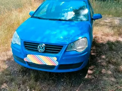 Gebraucht VW Polo 105 PS (77 kW) 2009 Blau Kleinwagen