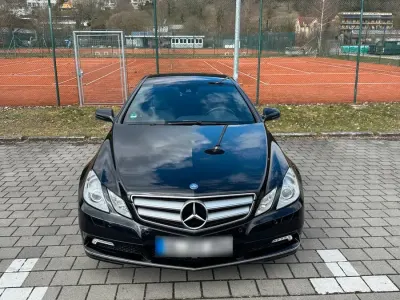 Gebraucht Mercedes E350 231 PS (169 kW) 2010 Schwarz Coupé