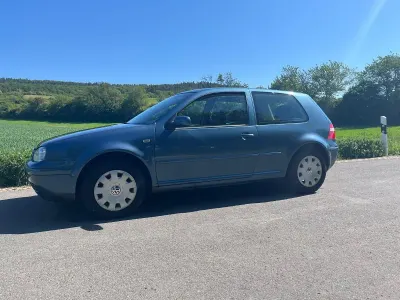 Gebraucht VW Golf IV Pacific 116 PS (85 kW) 2003 Blau Limousine