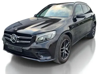 Gebraucht Mercedes GLC300 AMG line 245 PS (180 kW) 2019 Schwarz SUV